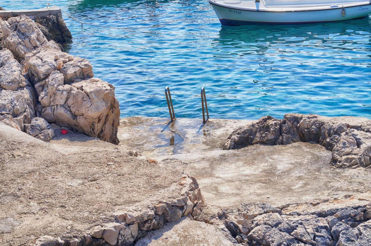 Villa Luger Eg Ražanj Exteriér fotografie